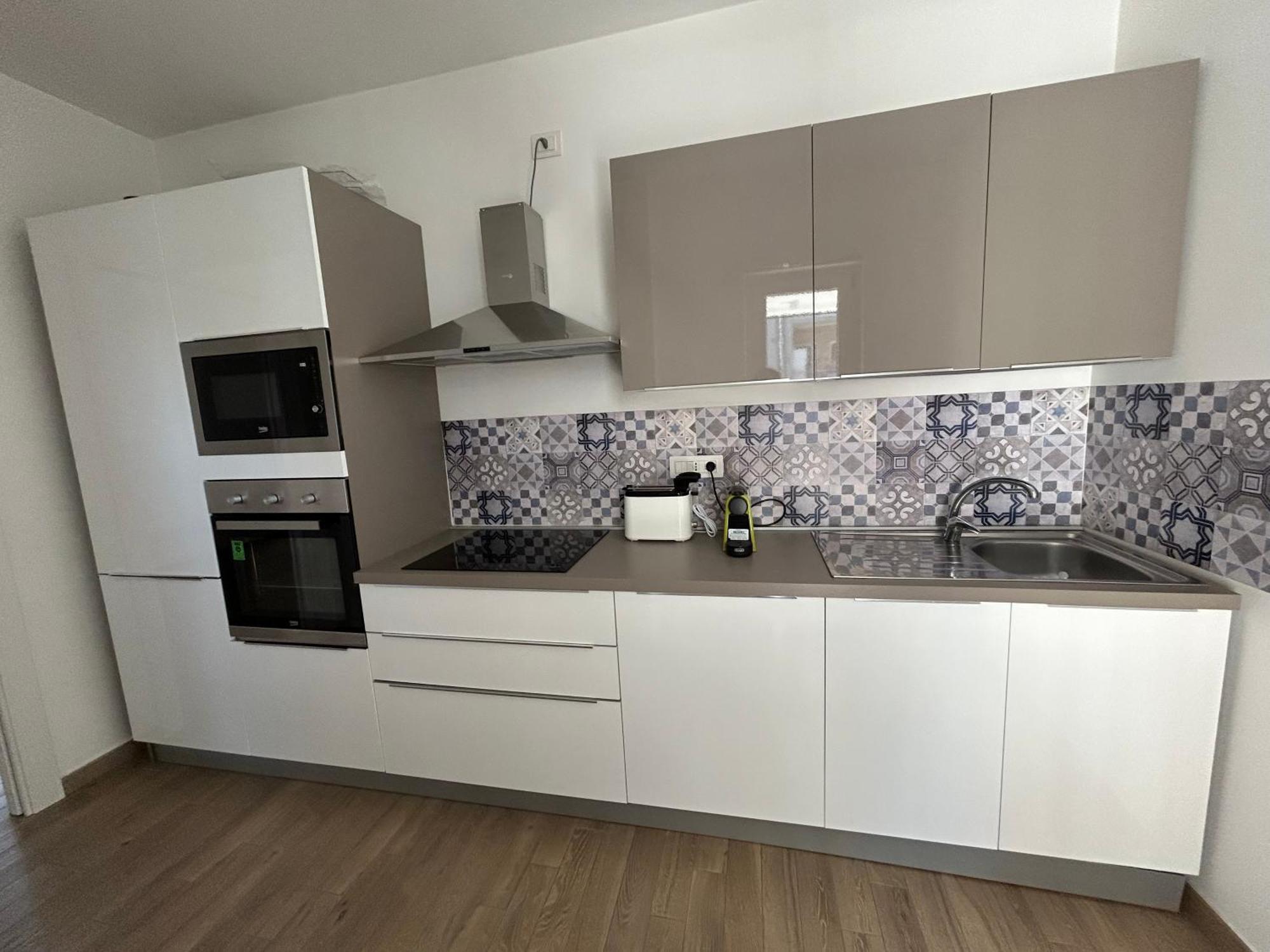Residence Petroni 16 Бари Экстерьер фото
